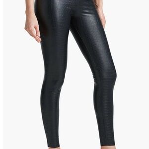 New Naked Wardrobe Faux Leather Reptile Leggings Size M